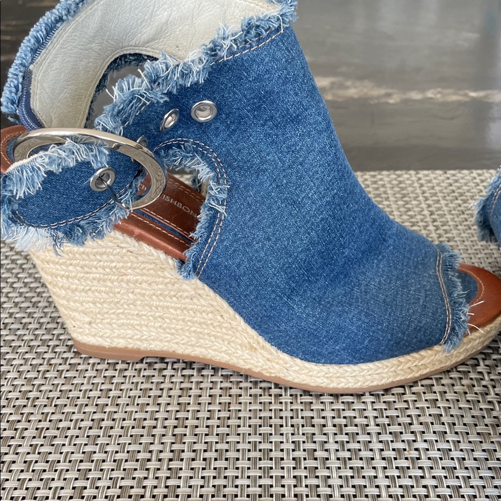 Wishbone Clothing Denim Frayed Open-Toe Wedge Sandals - Blue